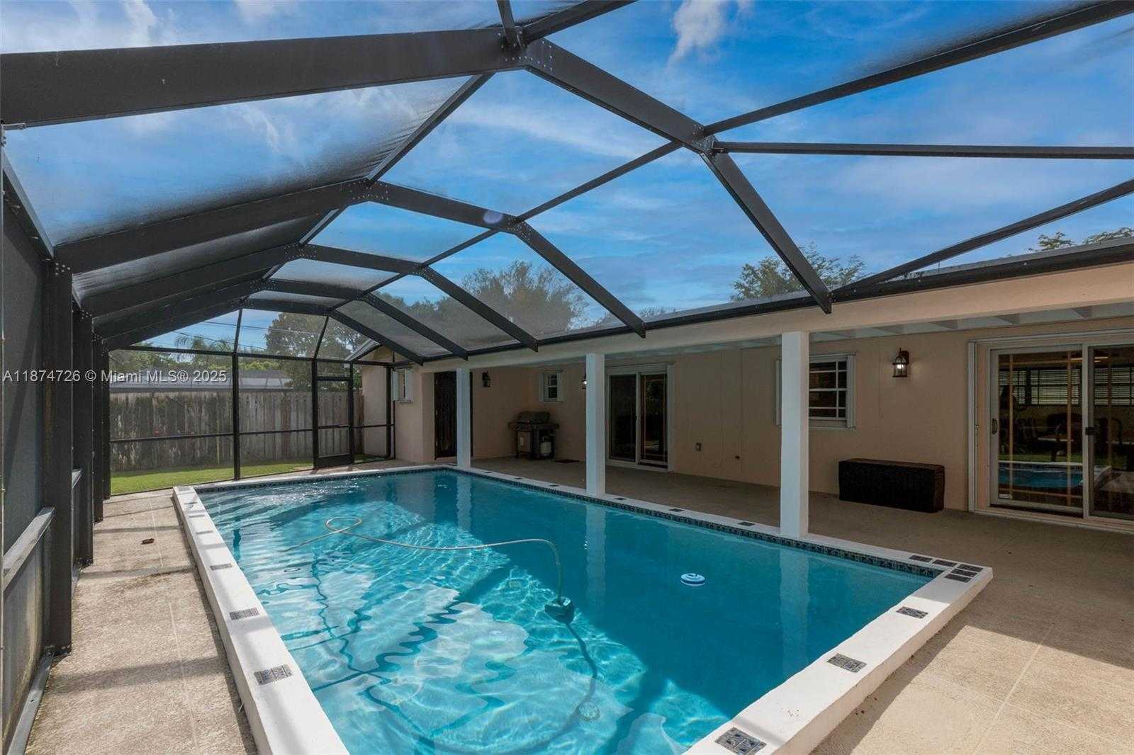 Small Image of 13901 SOUTH WEST 78TH PL, Palmetto Bay Number 17