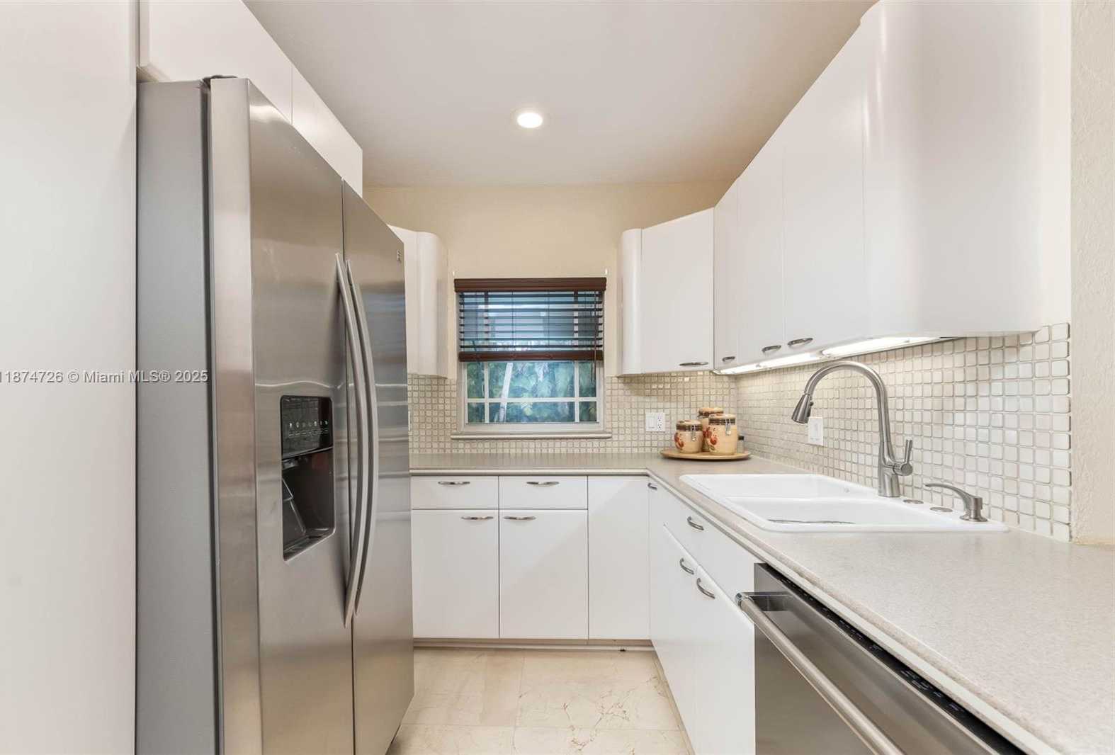 Small Image of 13901 SOUTH WEST 78TH PL, Palmetto Bay Number 5