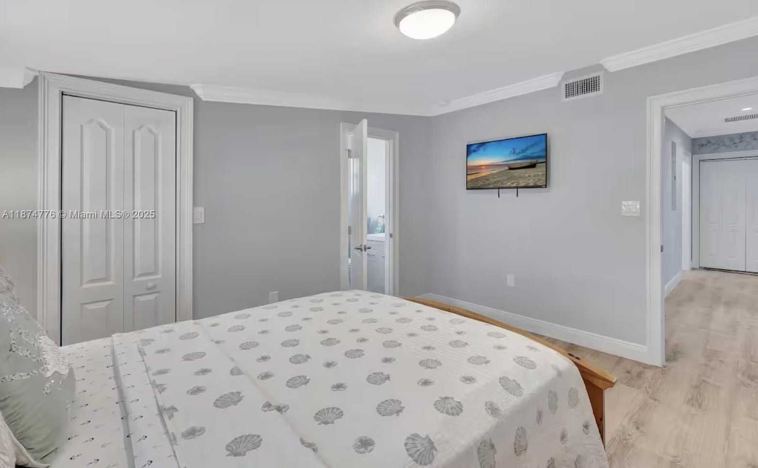 Small Image of 2301 YELLOWTAIL DR, Marathon Number 25