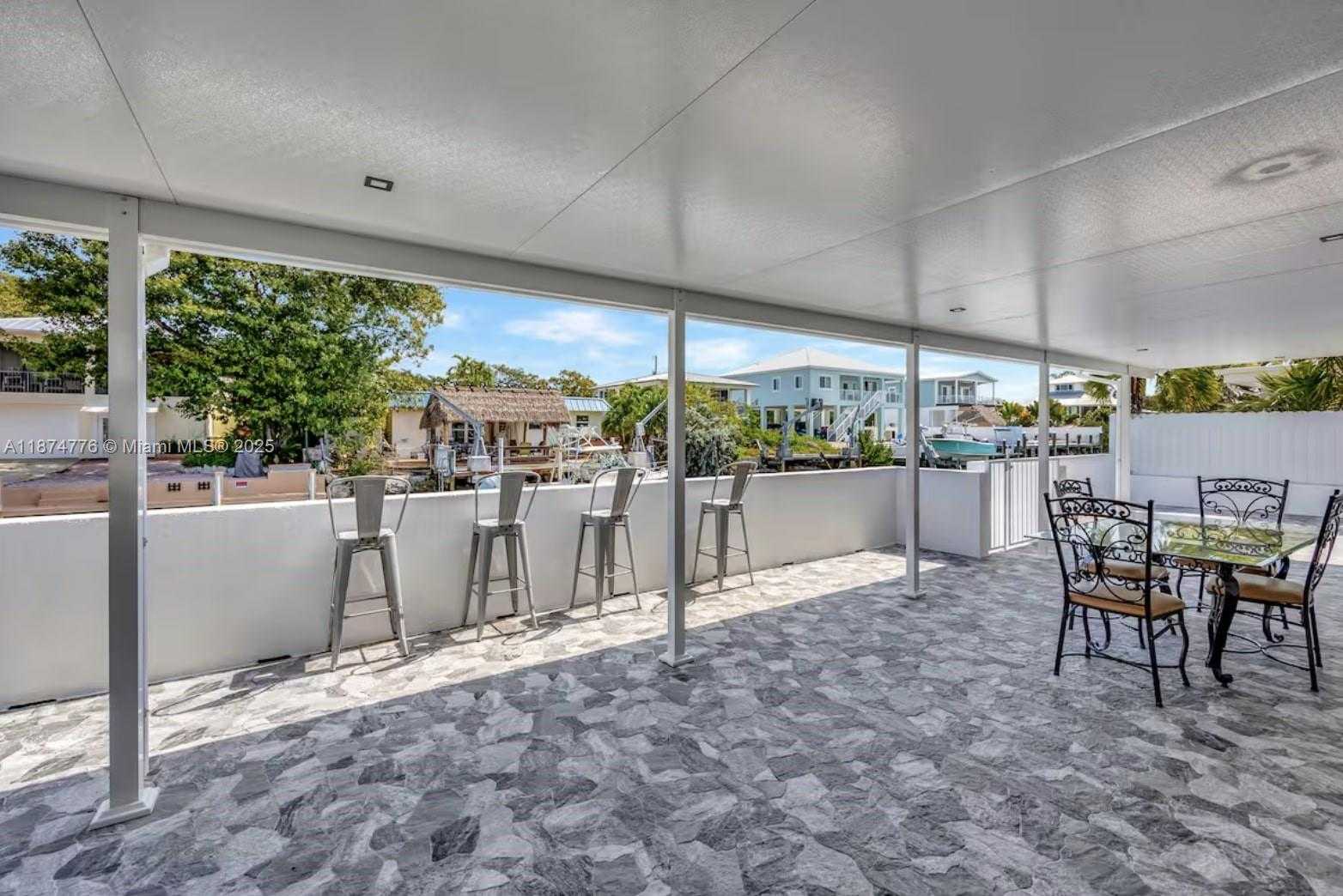 Small Image of 2301 YELLOWTAIL DR, Marathon Number 48