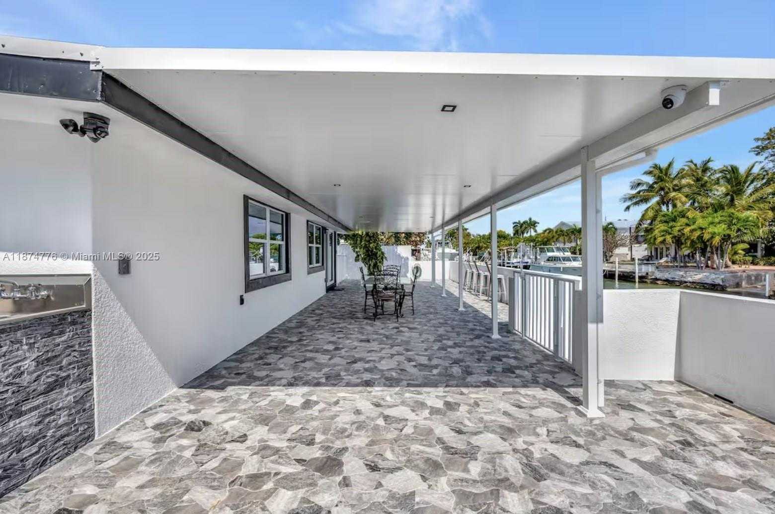 Small Image of 2301 YELLOWTAIL DR, Marathon Number 66