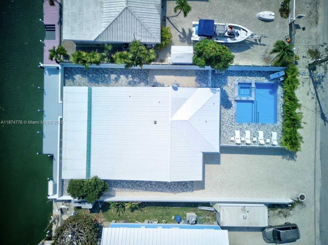Small Image of 2301 YELLOWTAIL DR, Marathon Number 86