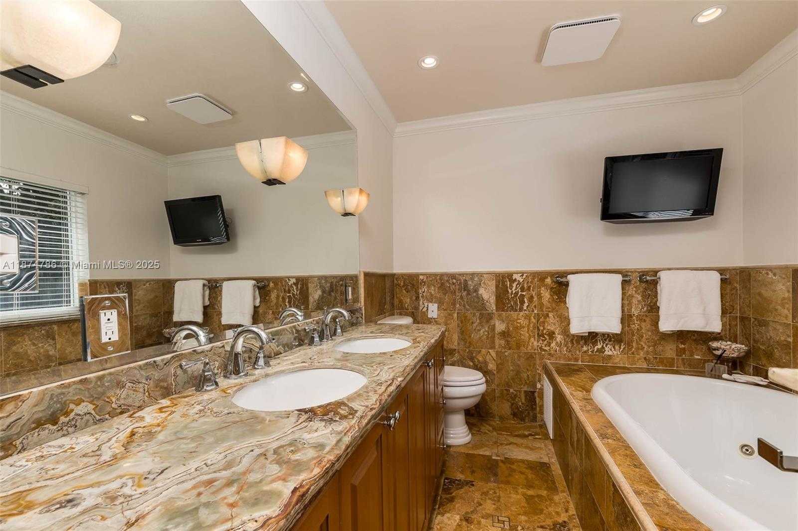 Small Image of 16081 SOUTH WEST 86TH AVE, Palmetto Bay Number 12