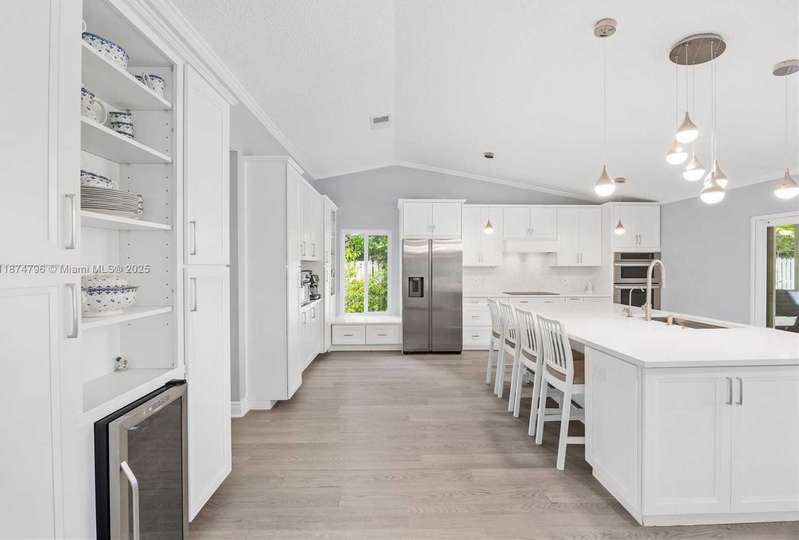 Small Image of 14621 MADISON PL, Davie Number 16