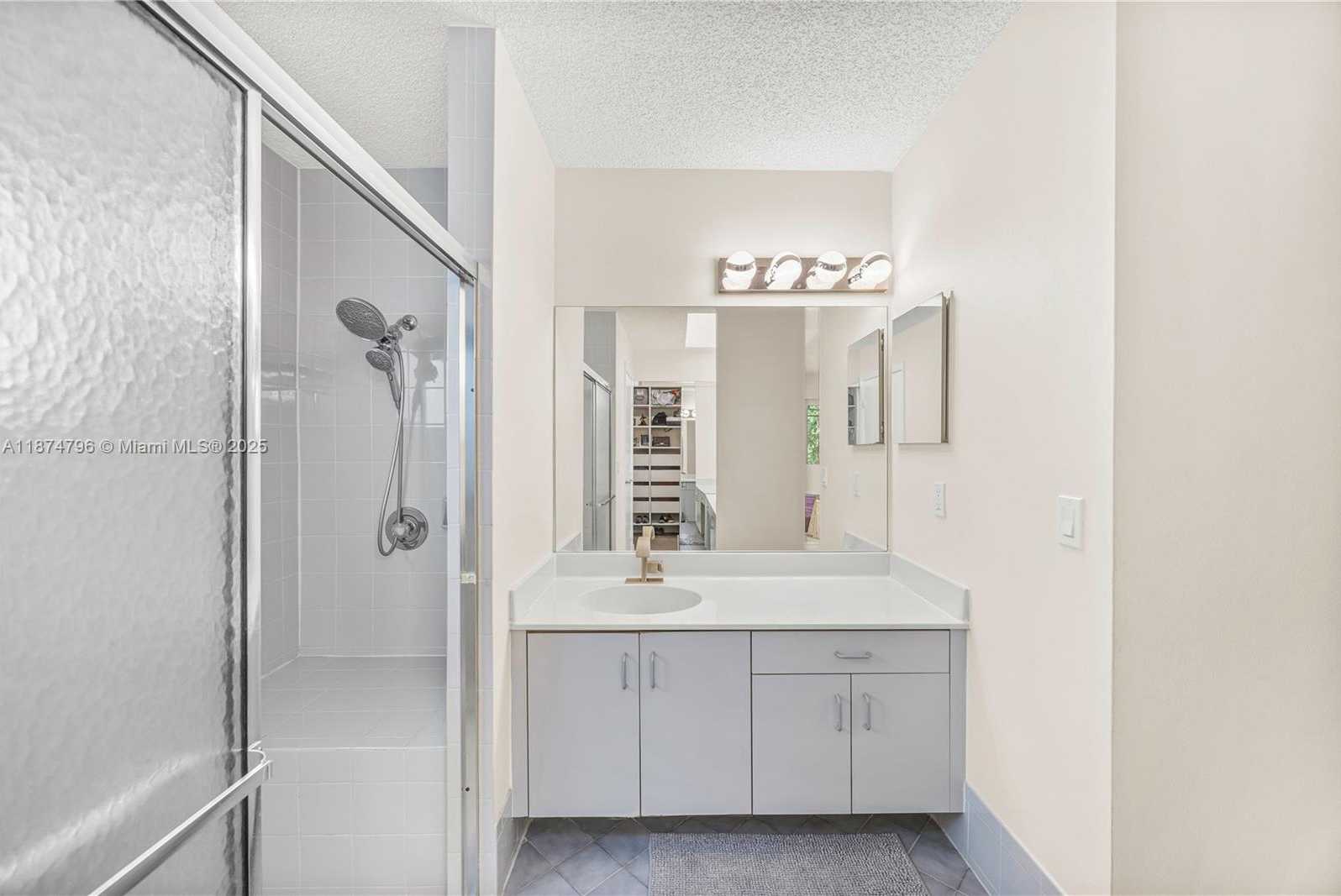 Small Image of 14621 MADISON PL, Davie Number 21