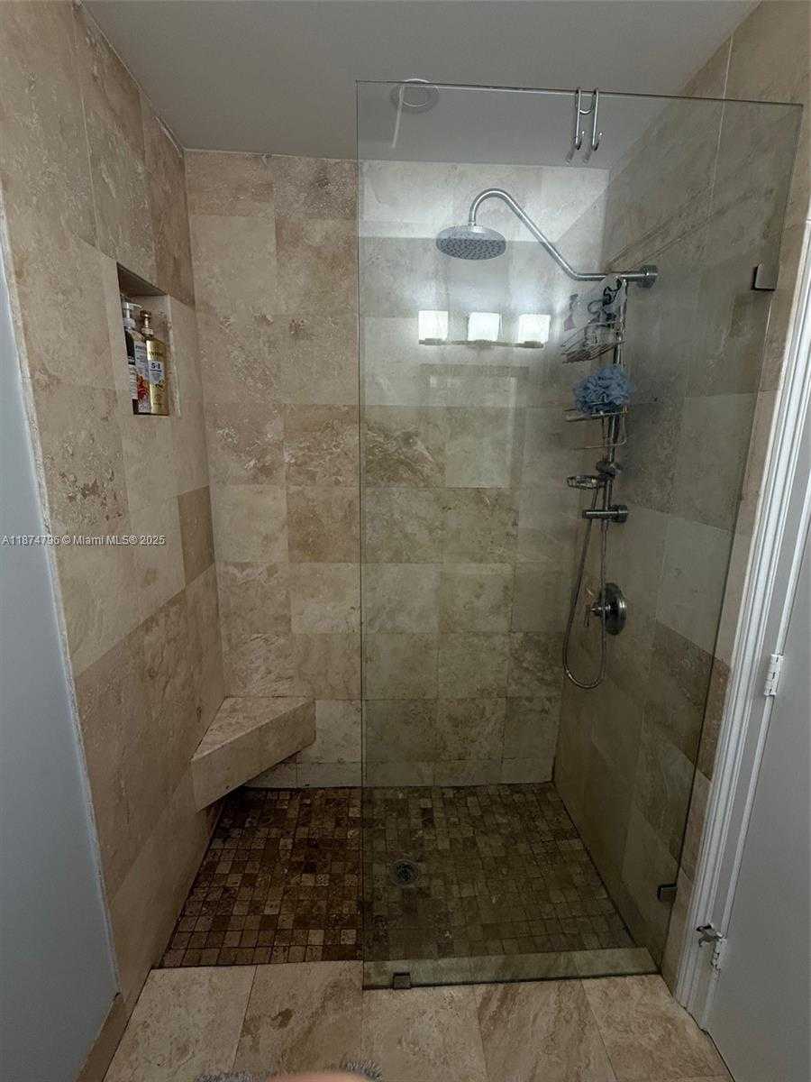 Small Image of 14621 MADISON PL, Davie Number 30