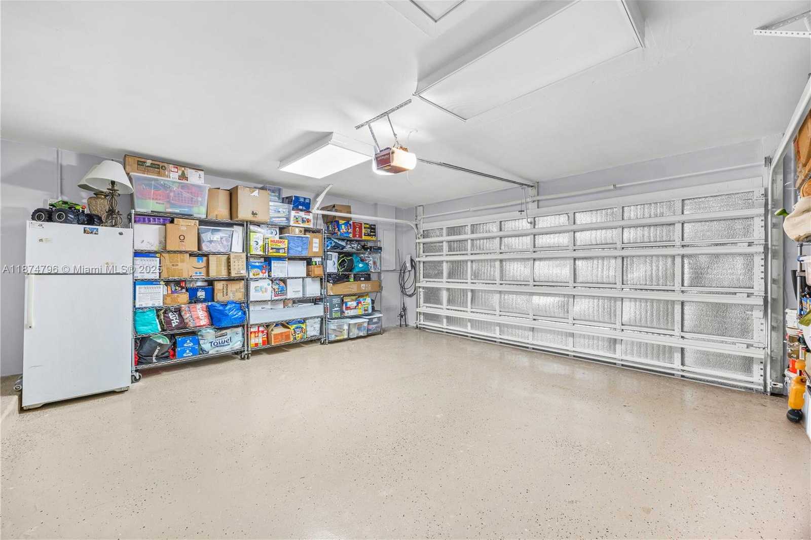 Small Image of 14621 MADISON PL, Davie Number 33