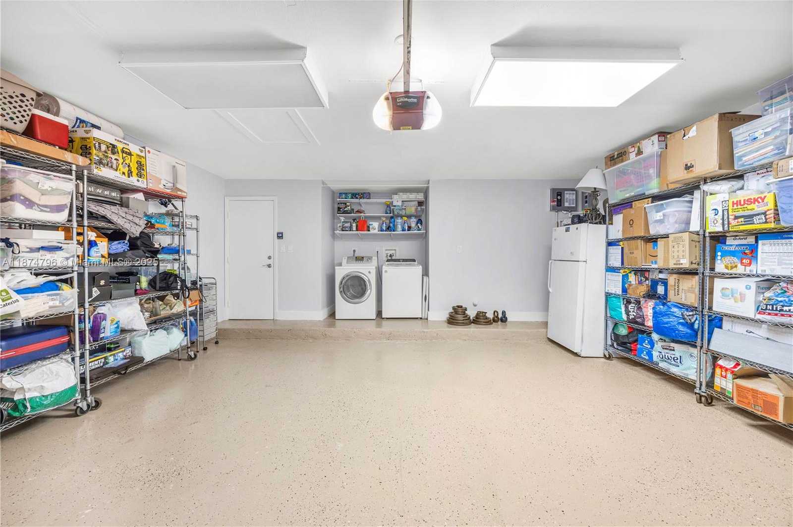 Small Image of 14621 MADISON PL, Davie Number 34