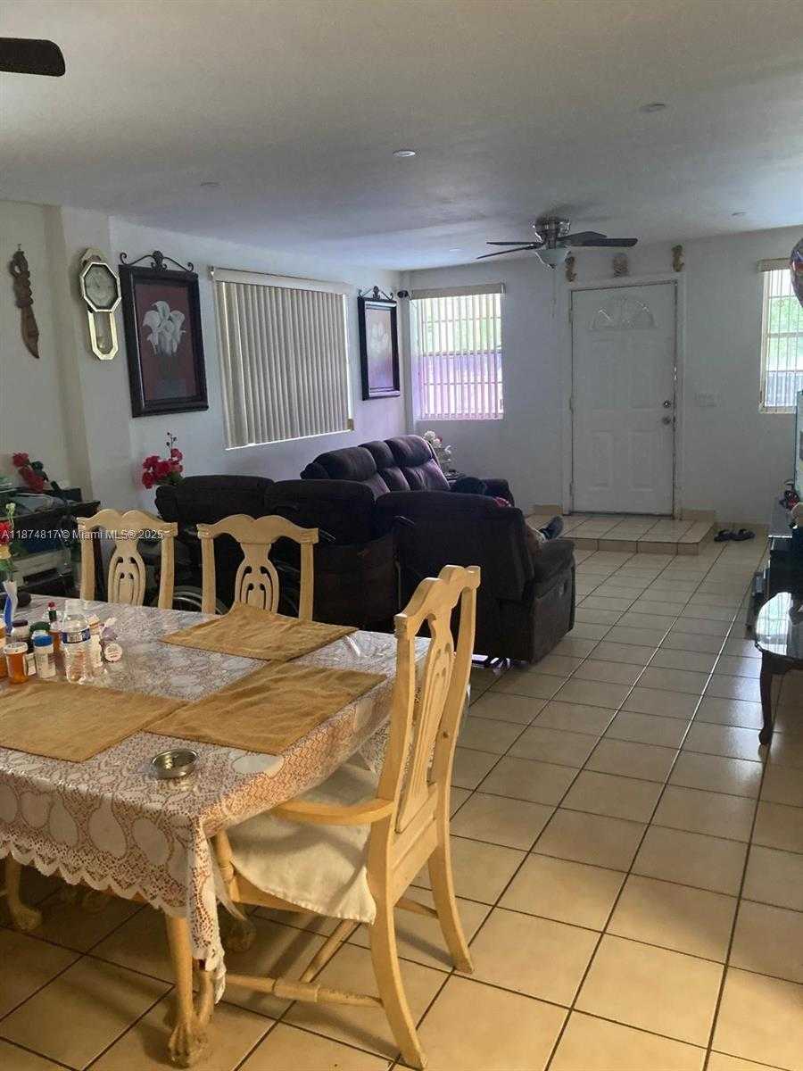 Small Image of 580 NORTH WEST 136TH ST, North Miami Number 5