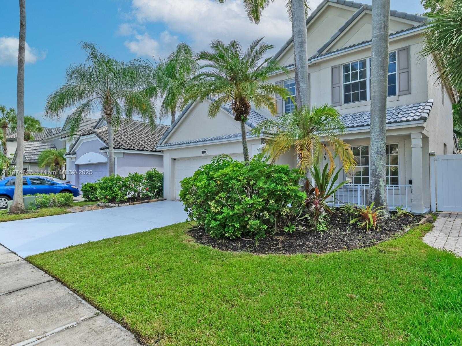 Small Image of 5820 NORTH PLUM BAY PKWY, Tamarac Number 12