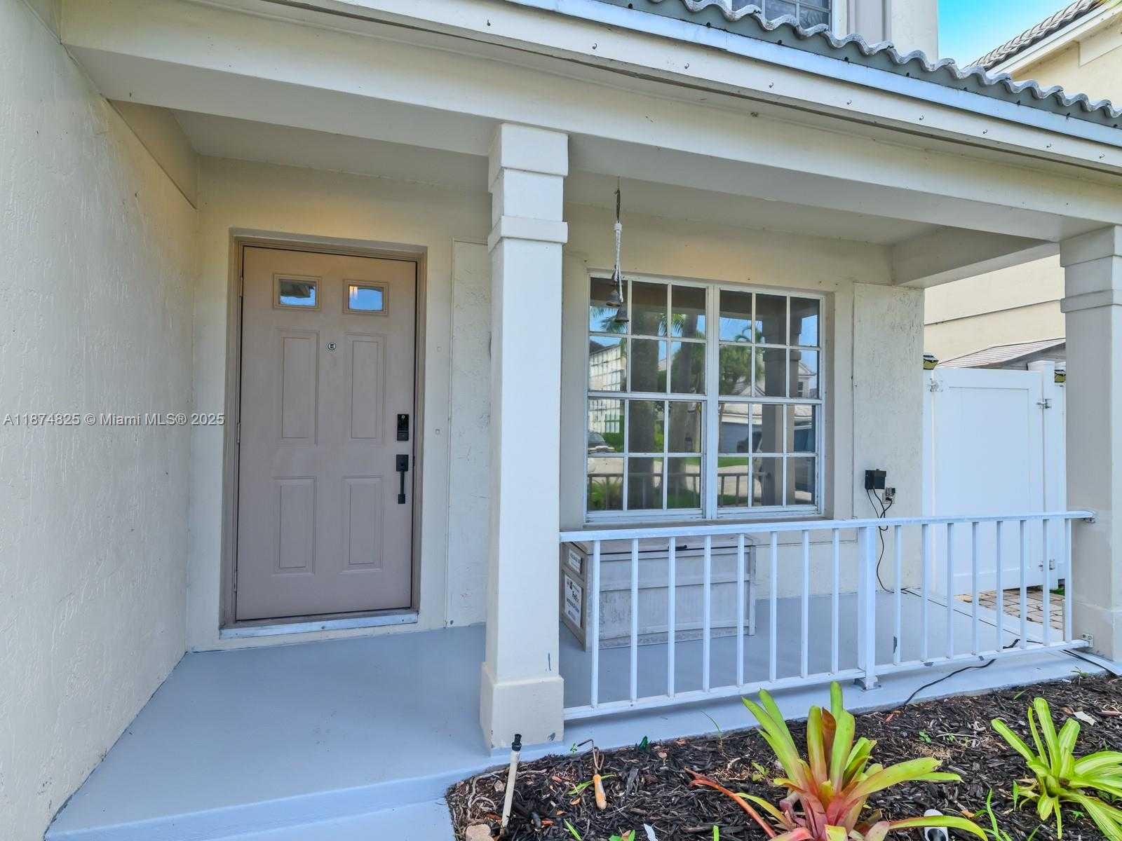 Small Image of 5820 NORTH PLUM BAY PKWY, Tamarac Number 14
