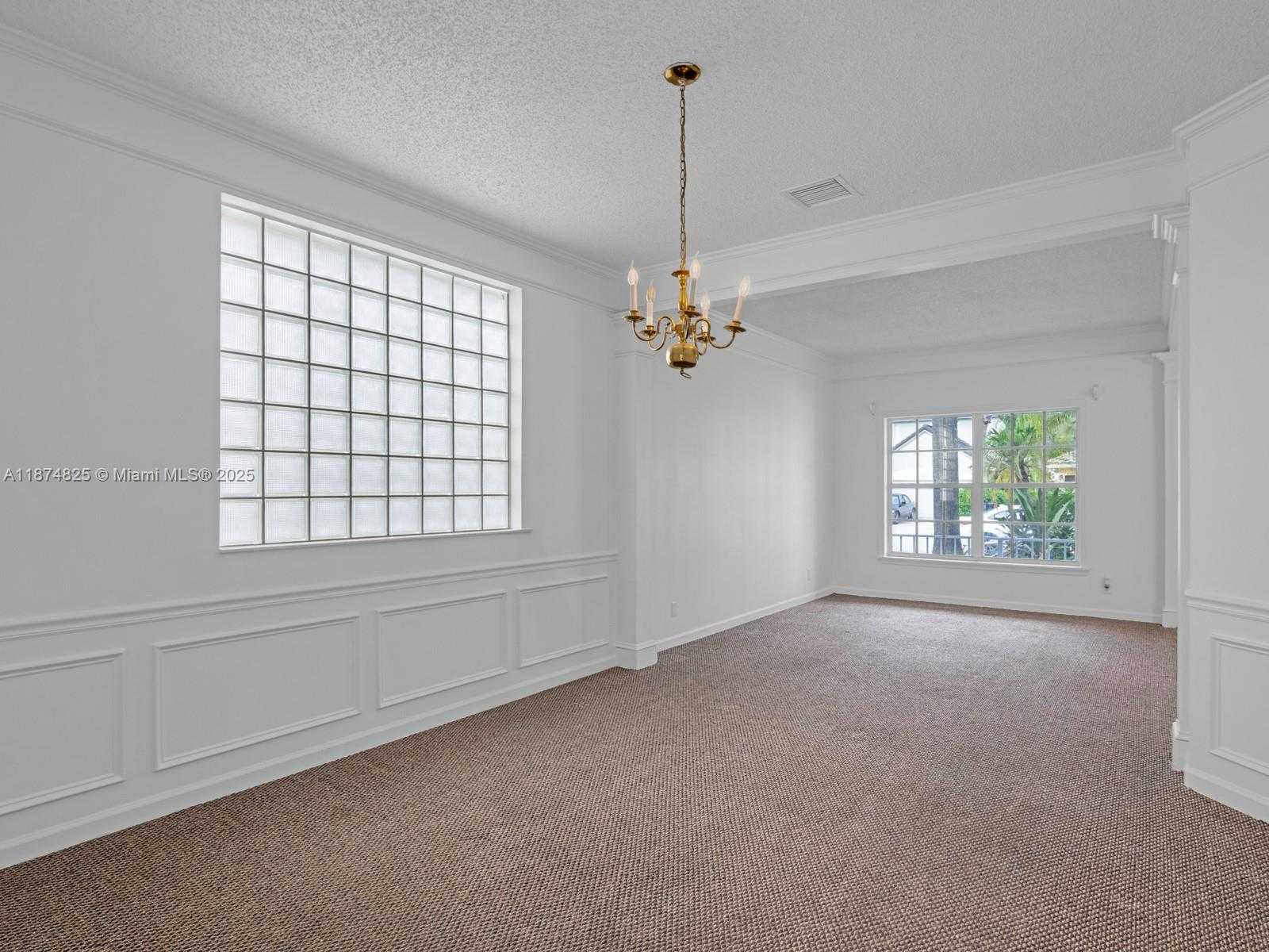 Small Image of 5820 NORTH PLUM BAY PKWY, Tamarac Number 17