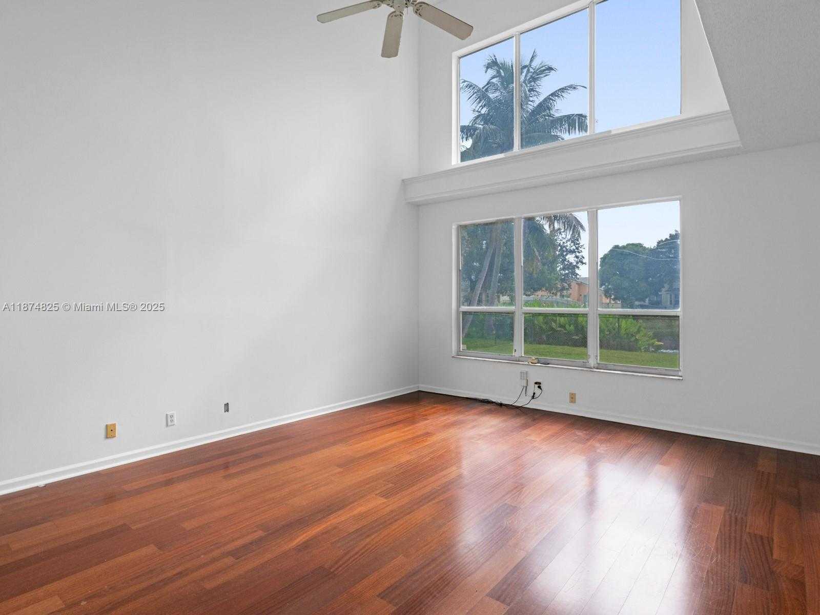 Small Image of 5820 NORTH PLUM BAY PKWY, Tamarac Number 21