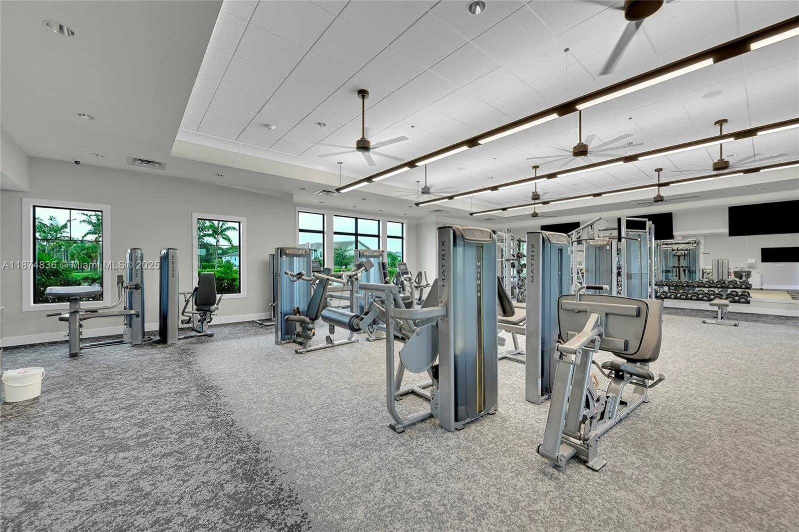 Small Image of 2340 ROLLINGWOOD CT, Oakland Park Number 27