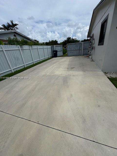 Small Image of 3442 NORTH WEST 182ND ST, Miami Gardens Number 24