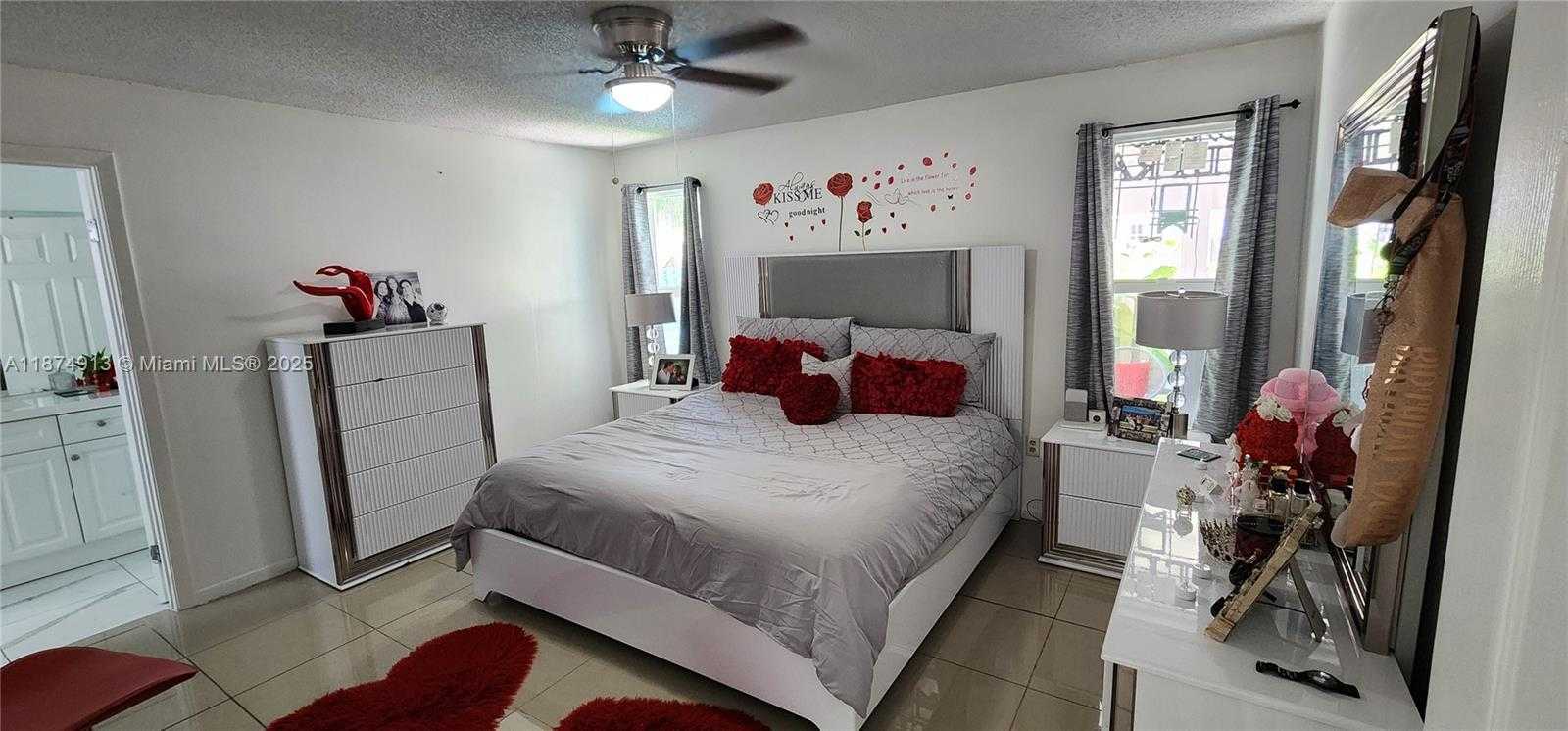 Small Image of 9829 SOUTH WEST 221ST ST, Cutler Bay Number 17