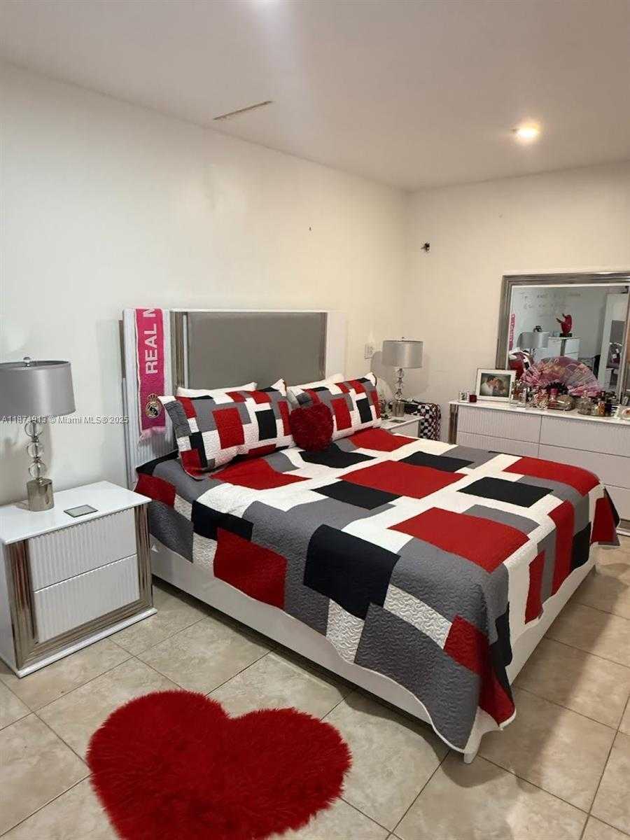 Small Image of 9829 SOUTH WEST 221ST ST, Cutler Bay Number 23