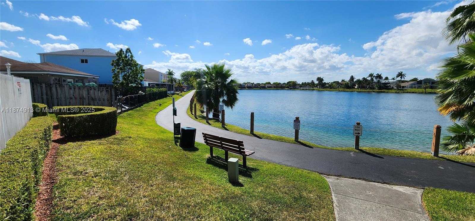 Small Image of 9829 SOUTH WEST 221ST ST, Cutler Bay Number 26