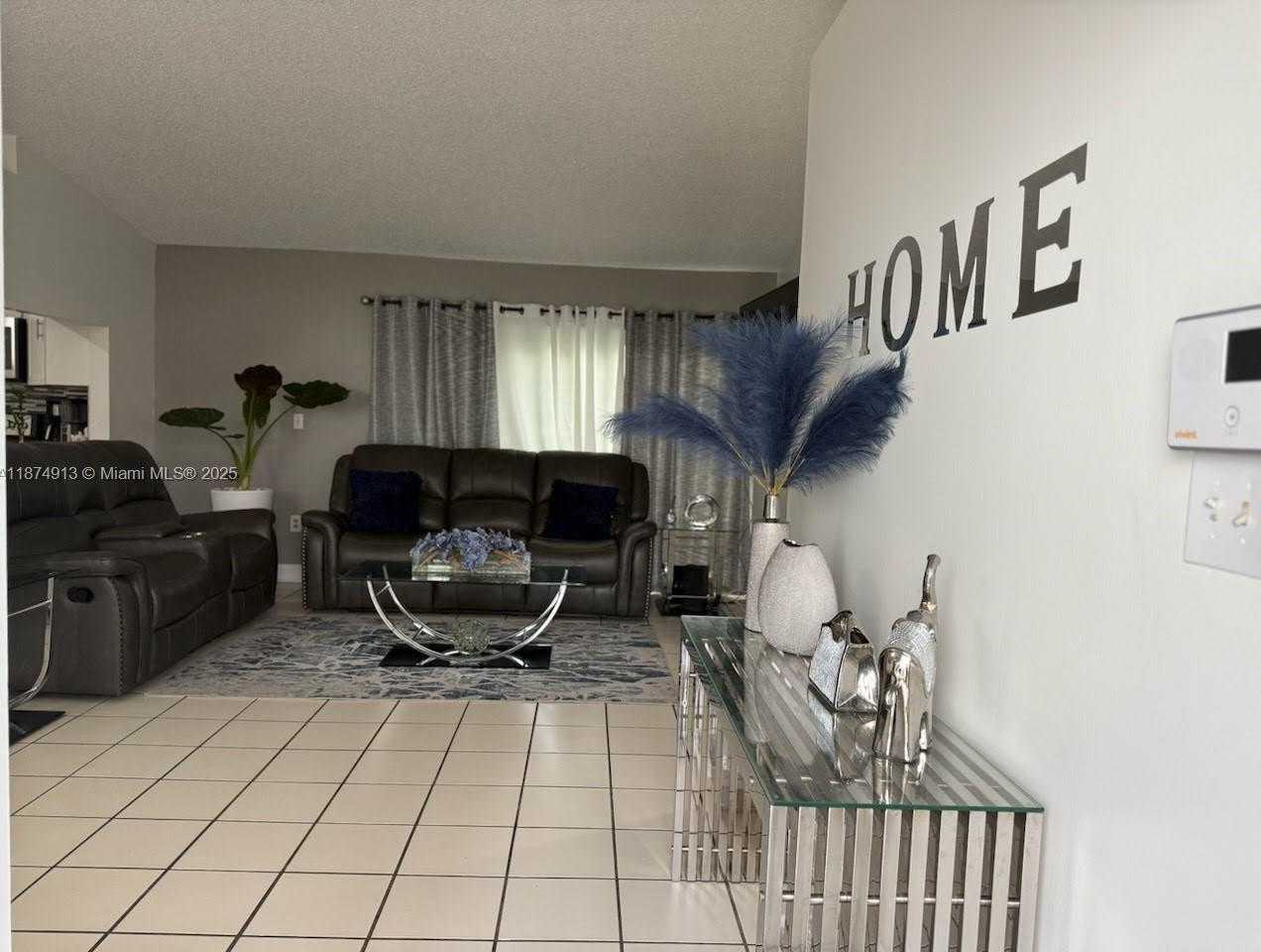 Small Image of 9829 SOUTH WEST 221ST ST, Cutler Bay Number 4