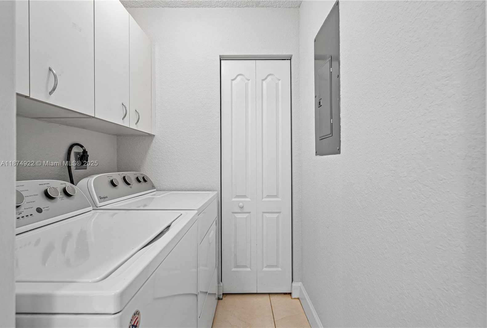 Small Image of 21472 SOUTH WEST 87TH PL, Cutler Bay Number 17