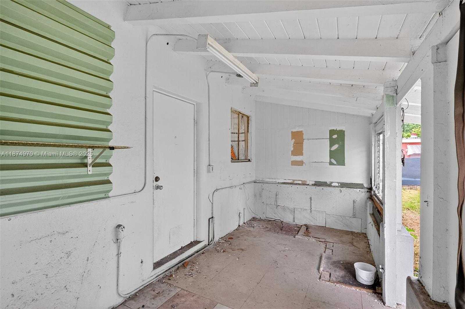 Small Image of 2850 NORTH WEST 4TH ST, Miami Number 14