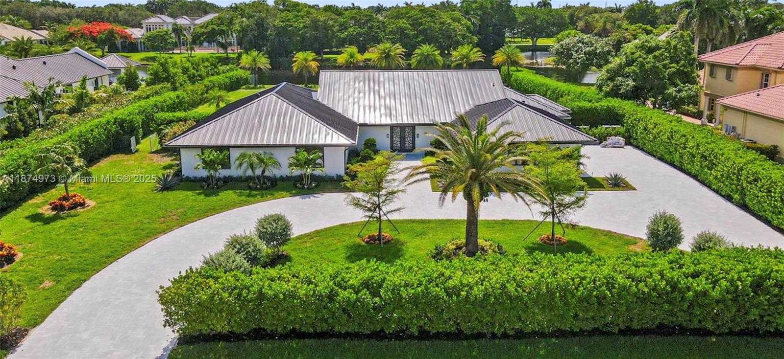 Small Image of 17873 WEST FIELDBROOK CIR W, Boca Raton Number 2