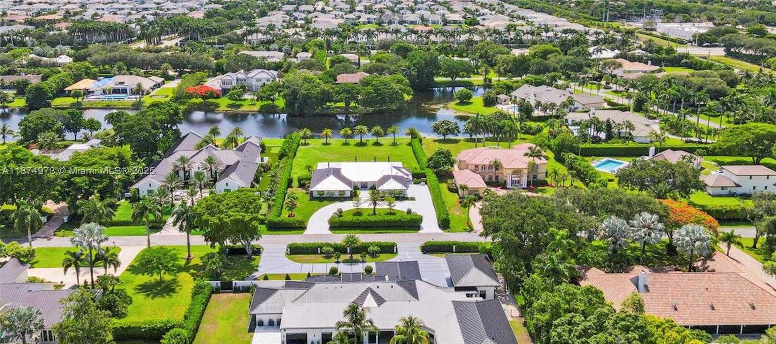 Small Image of 17873 WEST FIELDBROOK CIR W, Boca Raton Number 3