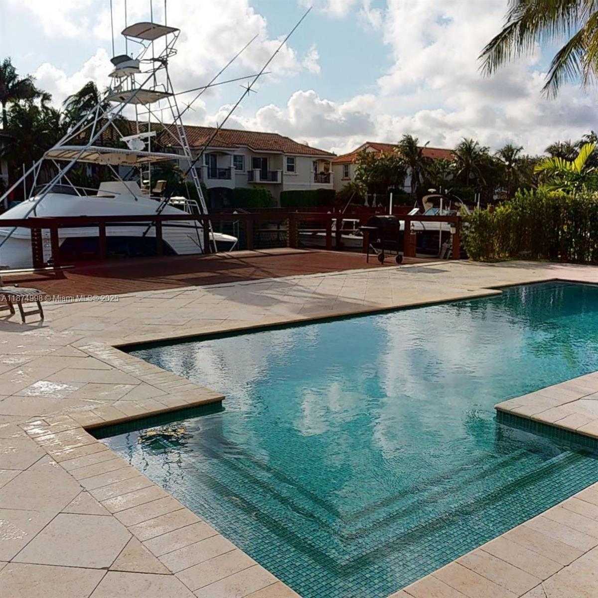 Small Image of 1486 COMMODORE WAY, Hollywood Number 10
