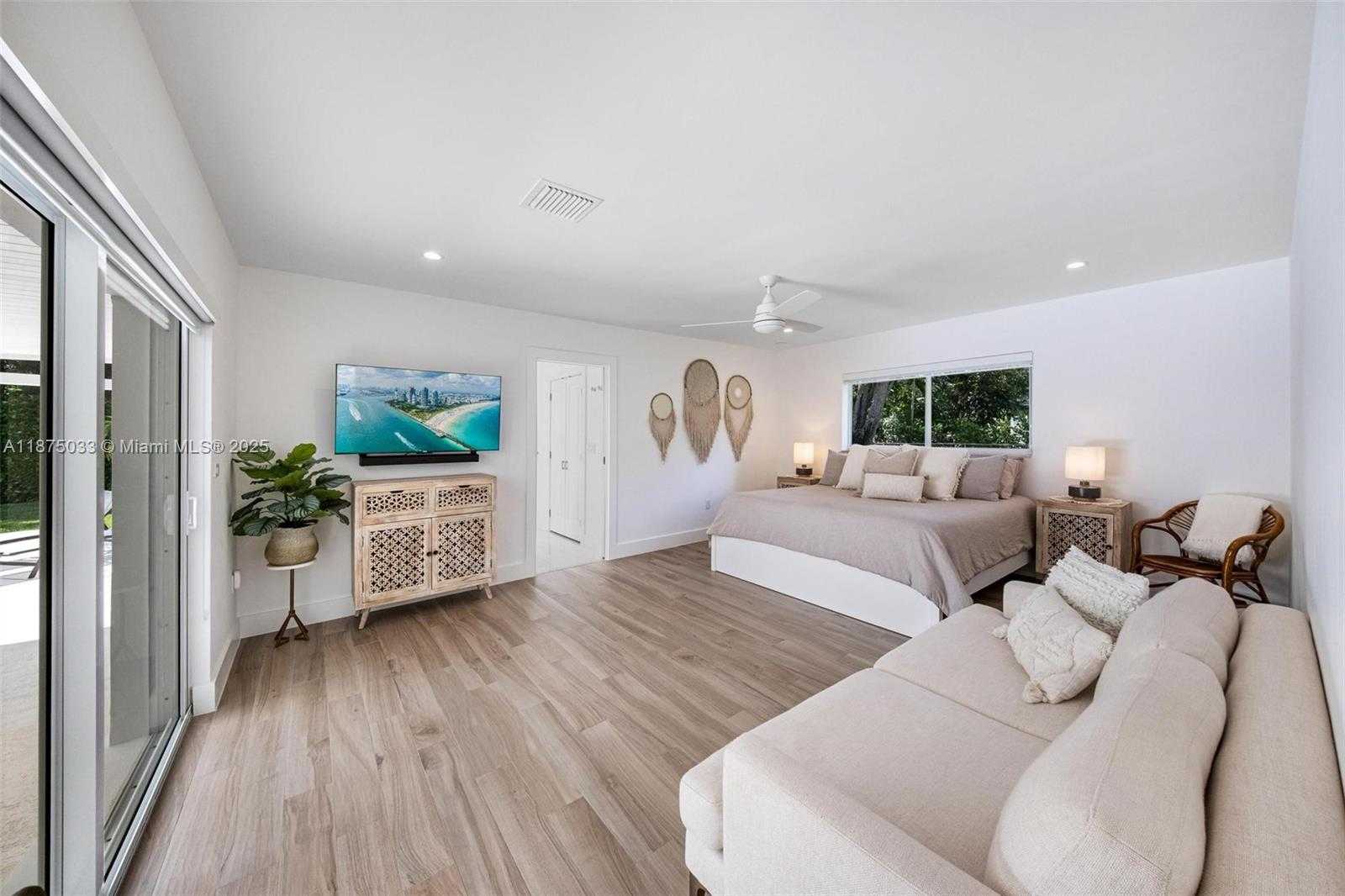 Small Image of 12205 SOUTH WEST 69TH PL, Pinecrest Number 28