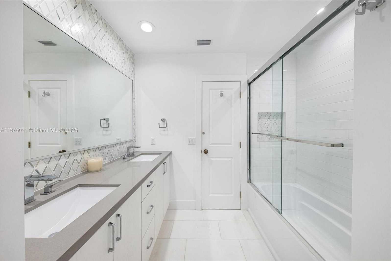Small Image of 12205 SOUTH WEST 69TH PL, Pinecrest Number 43