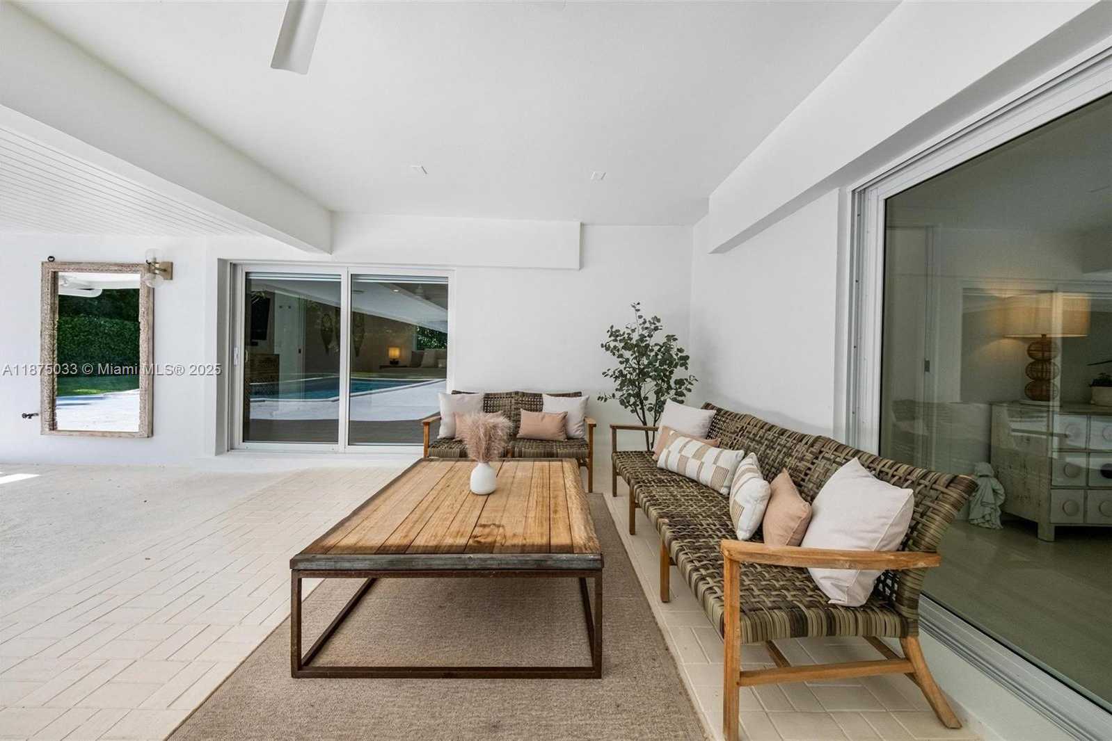 Small Image of 12205 SOUTH WEST 69TH PL, Pinecrest Number 45