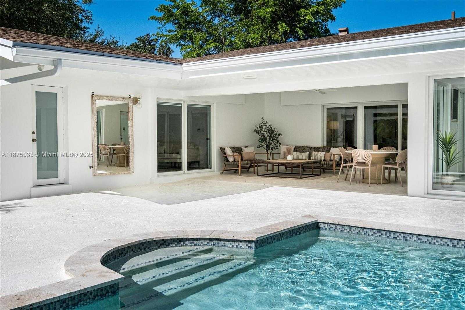 Small Image of 12205 SOUTH WEST 69TH PL, Pinecrest Number 50