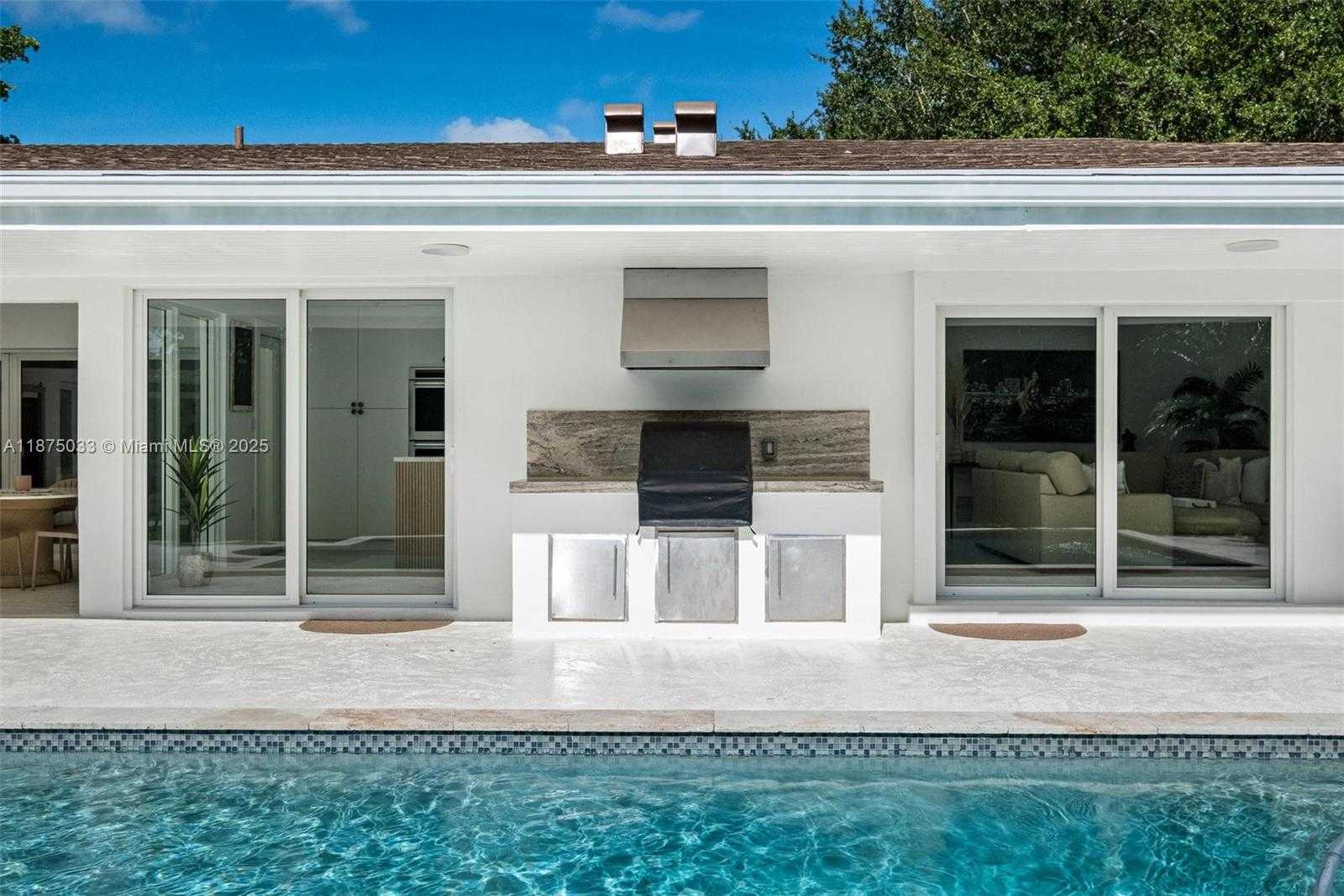 Small Image of 12205 SOUTH WEST 69TH PL, Pinecrest Number 53