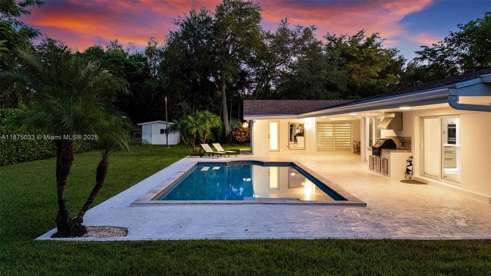 Small Image of 12205 SOUTH WEST 69TH PL, Pinecrest Number 55