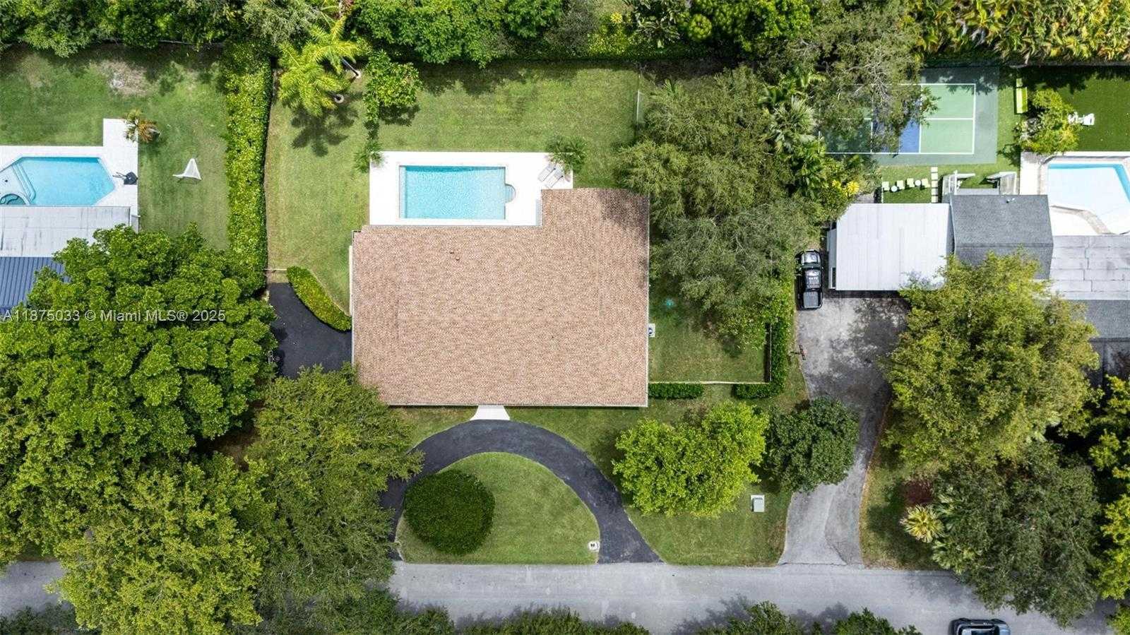 Small Image of 12205 SOUTH WEST 69TH PL, Pinecrest Number 68