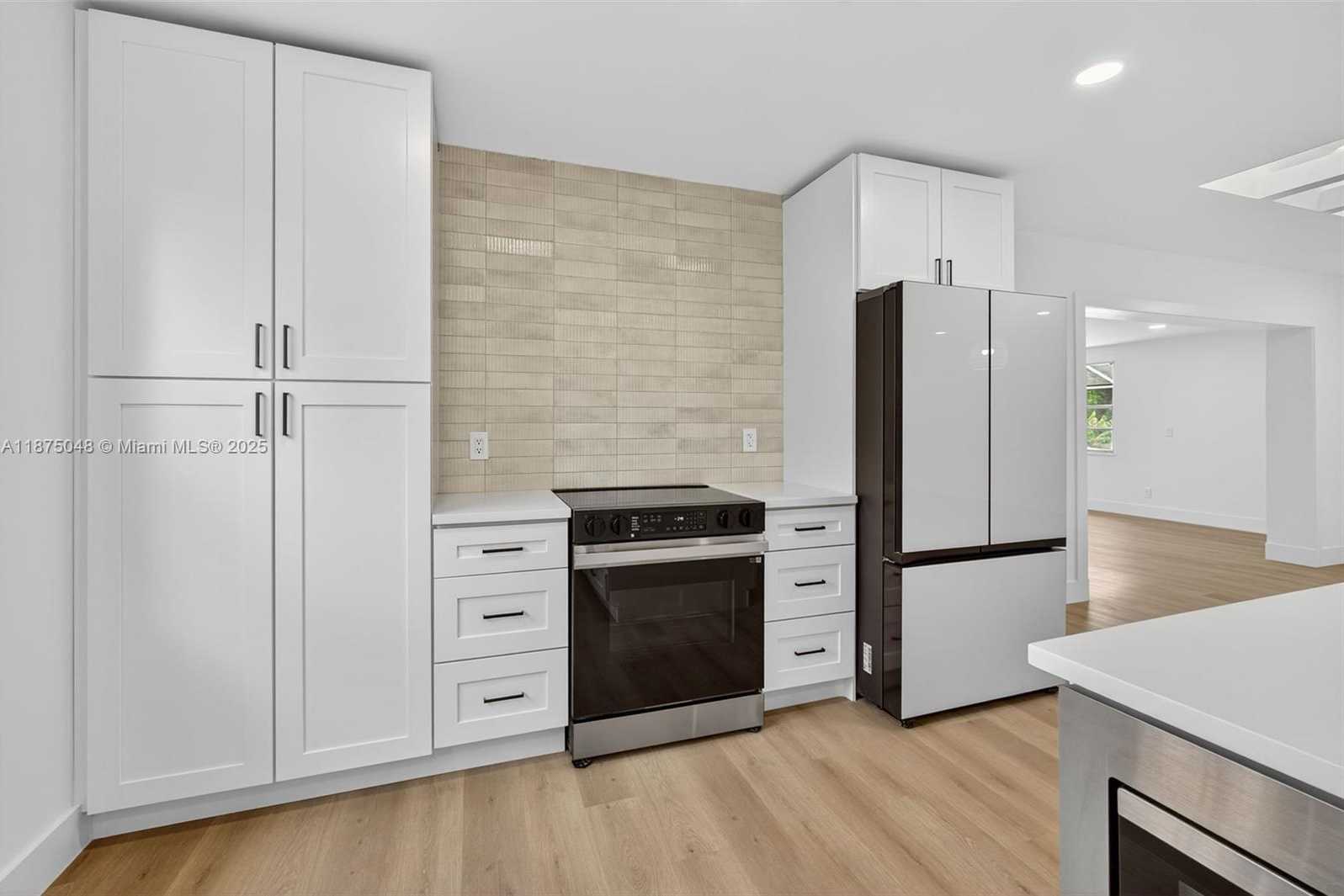 Small Image of 2221 SOUTH EAST SIDONIA ST, Port St. Lucie Number 16
