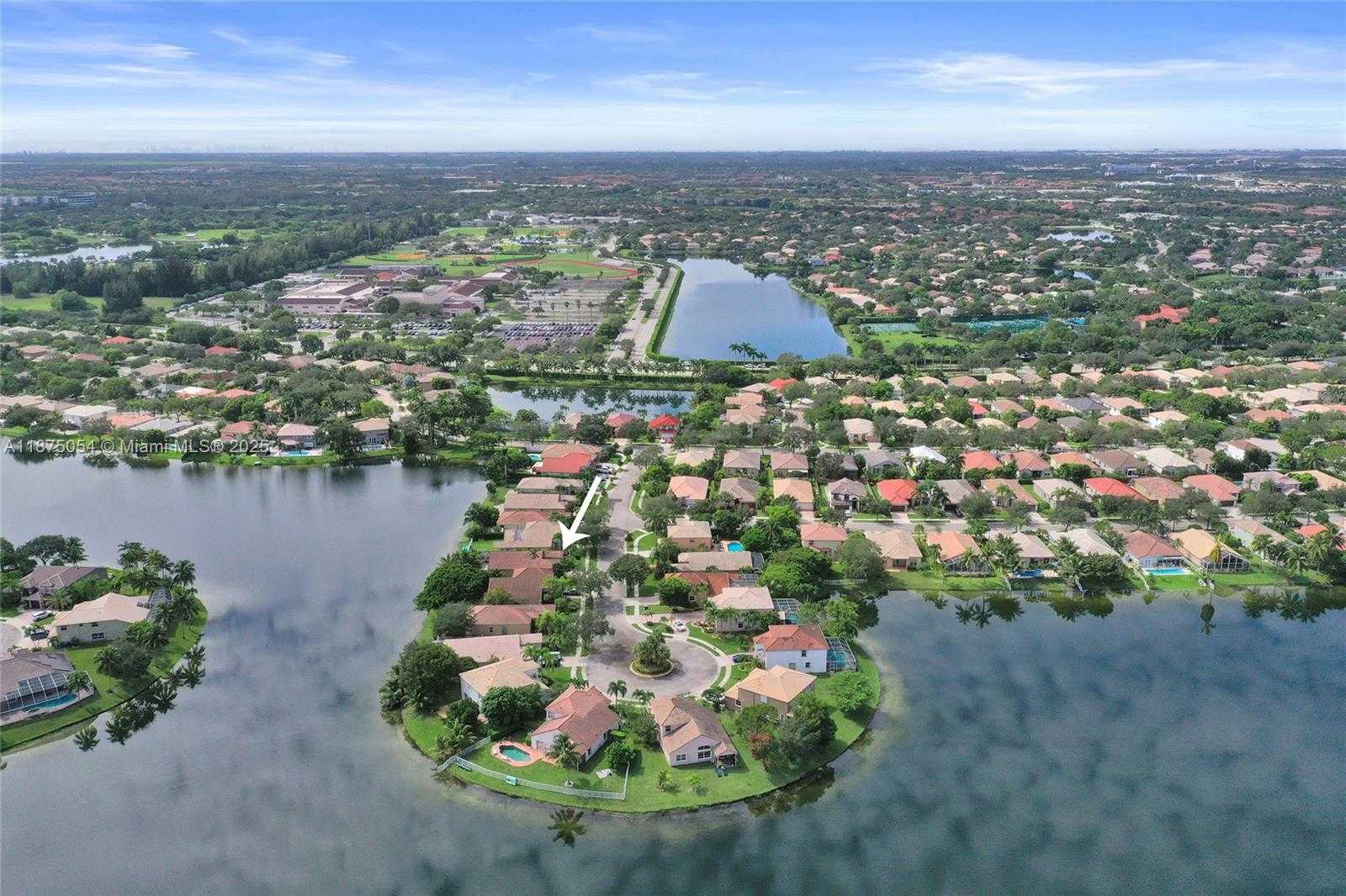 Small Image of 1947 NORTH WEST 130TH AVE, Pembroke Pines Number 16