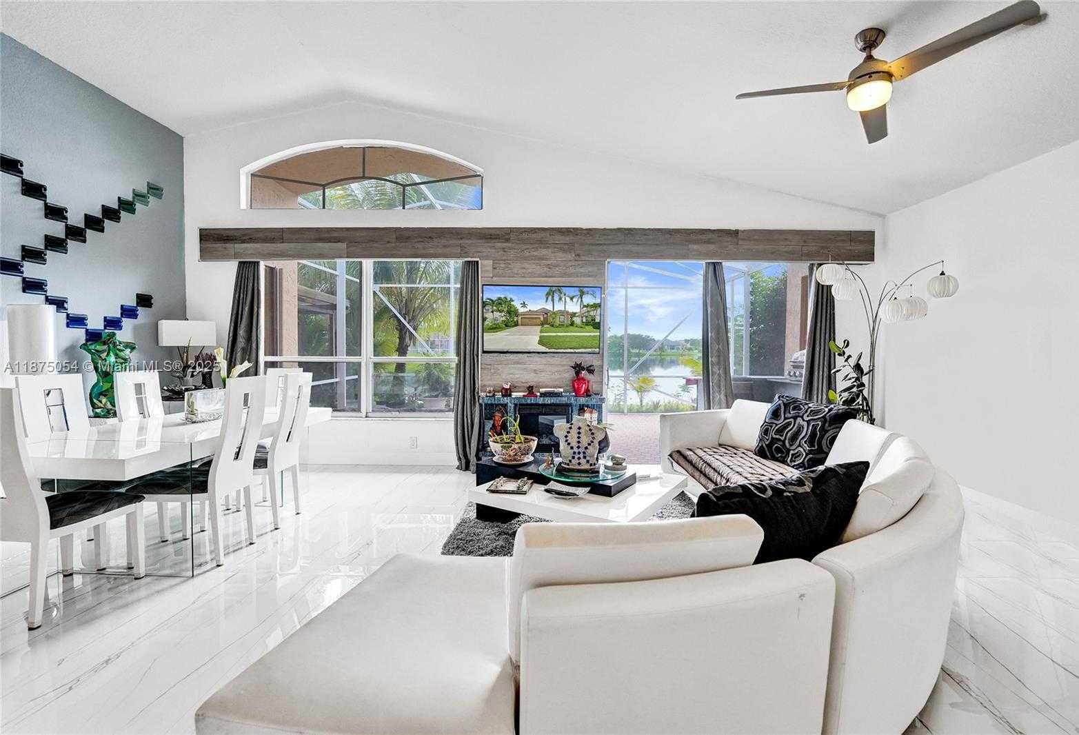 Small Image of 1947 NORTH WEST 130TH AVE, Pembroke Pines Number 38
