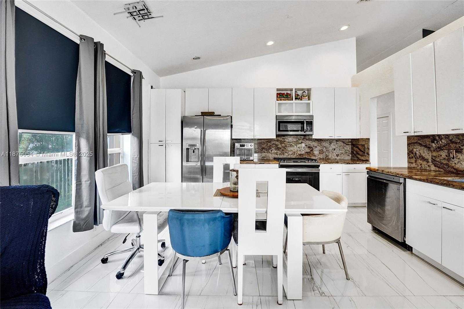 Small Image of 1947 NORTH WEST 130TH AVE, Pembroke Pines Number 45