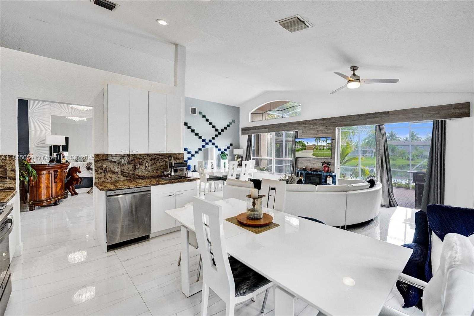 Small Image of 1947 NORTH WEST 130TH AVE, Pembroke Pines Number 51