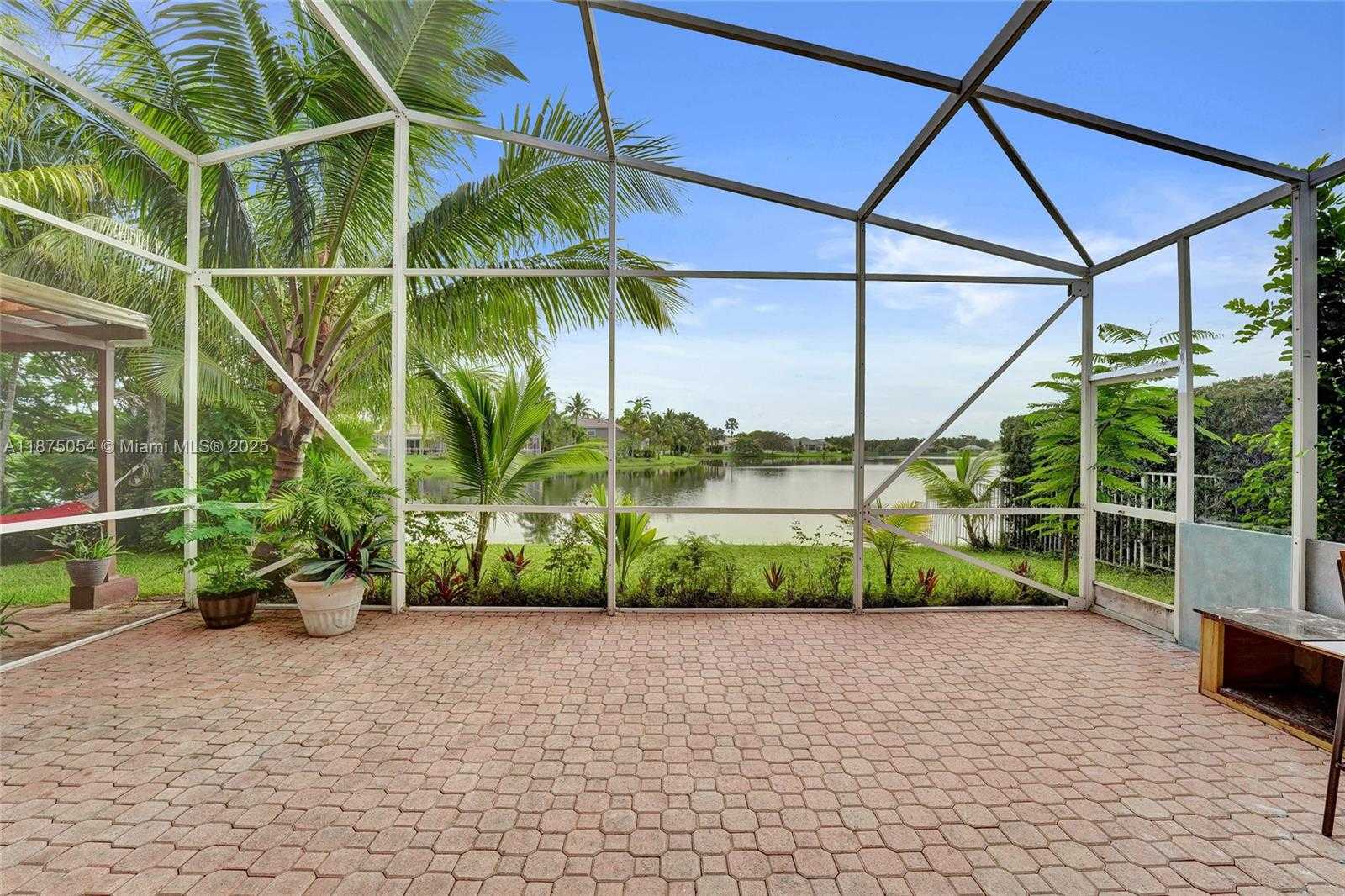 Small Image of 1947 NORTH WEST 130TH AVE, Pembroke Pines Number 75