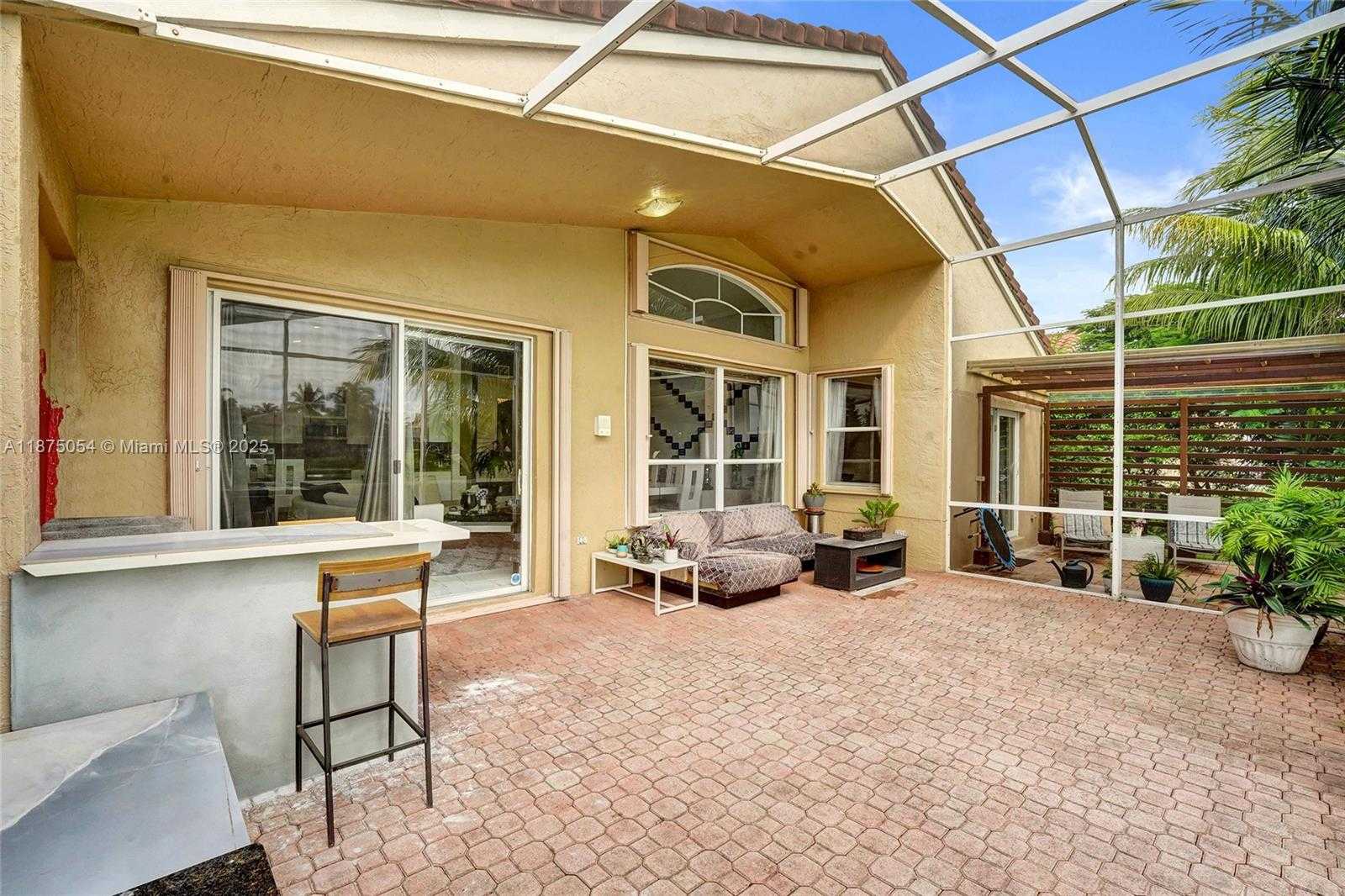 Small Image of 1947 NORTH WEST 130TH AVE, Pembroke Pines Number 77