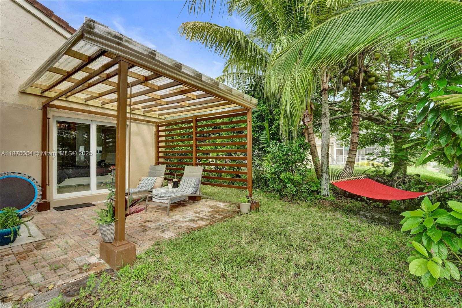 Small Image of 1947 NORTH WEST 130TH AVE, Pembroke Pines Number 82