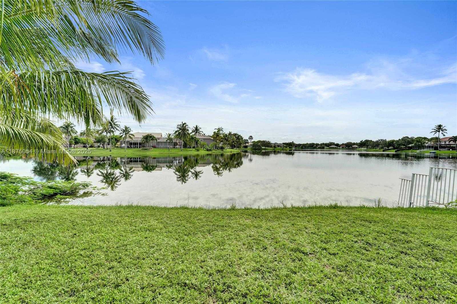 Small Image of 1947 NORTH WEST 130TH AVE, Pembroke Pines Number 88