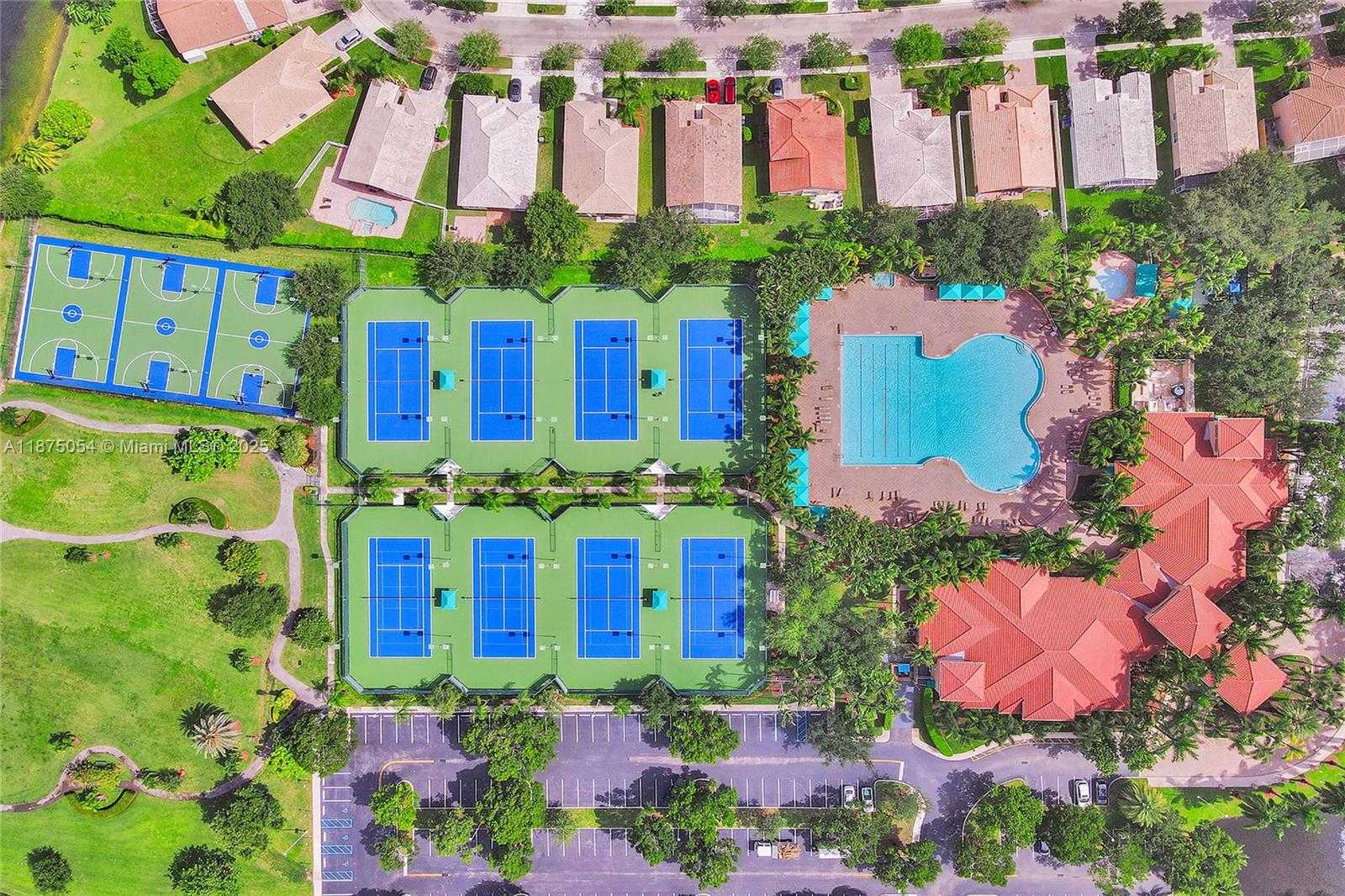 Small Image of 1947 NORTH WEST 130TH AVE, Pembroke Pines Number 91