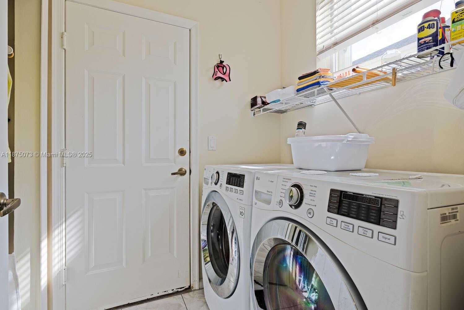 Small Image of 2430 SOUTH EAST 7TH PL, Homestead Number 11