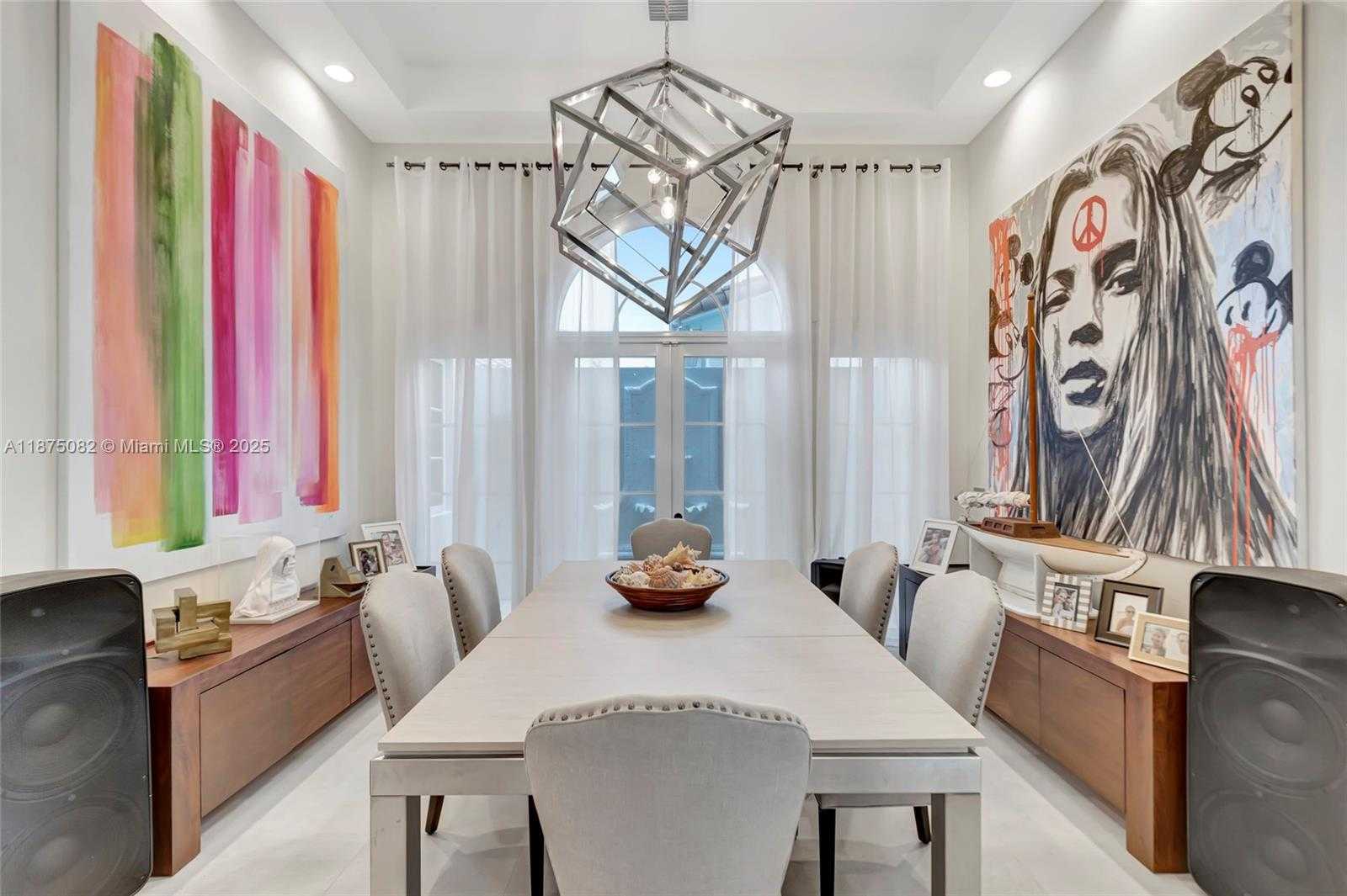 Small Image of 4040 ISLAND ESTATES DR, Aventura Number 14