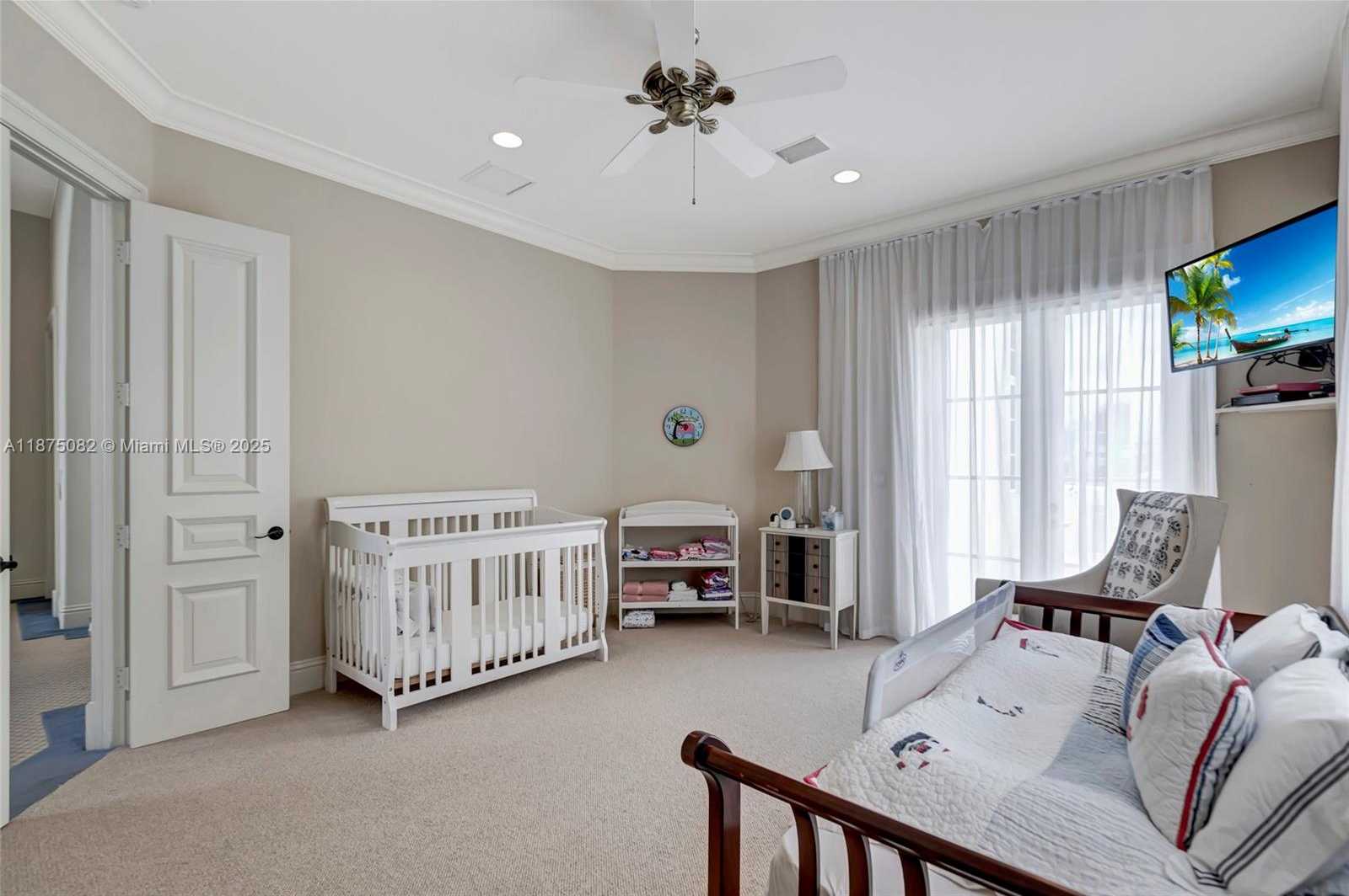 Small Image of 4040 ISLAND ESTATES DR, Aventura Number 41