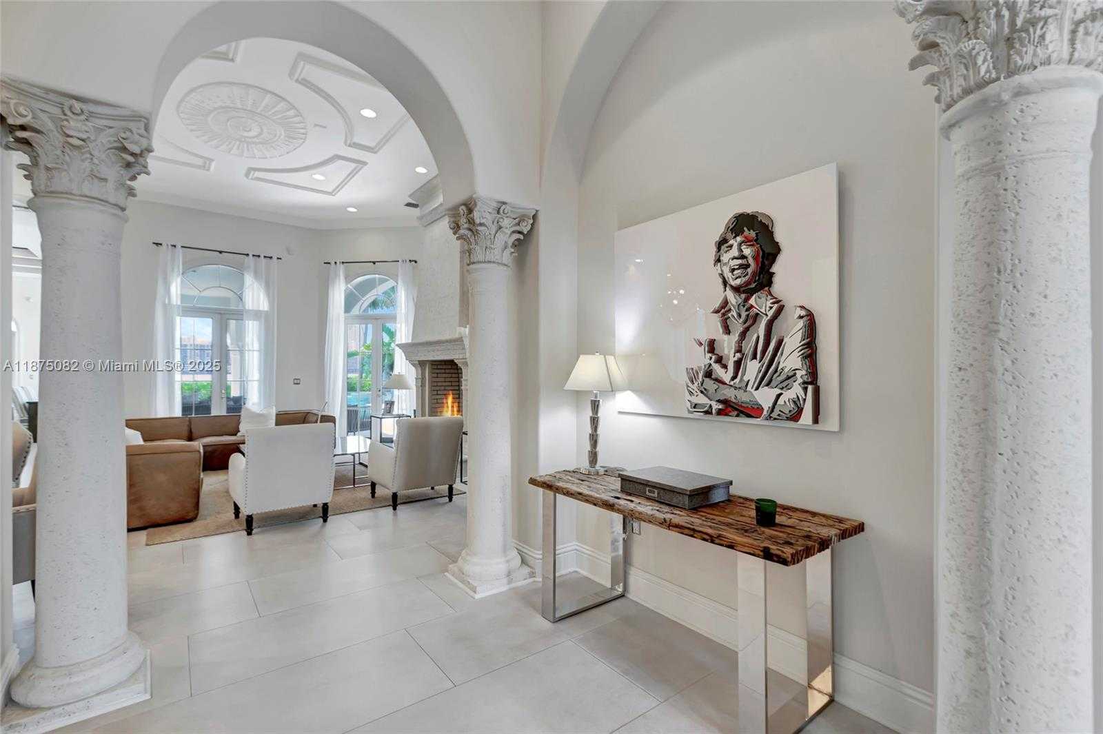 Small Image of 4040 ISLAND ESTATES DR, Aventura Number 8