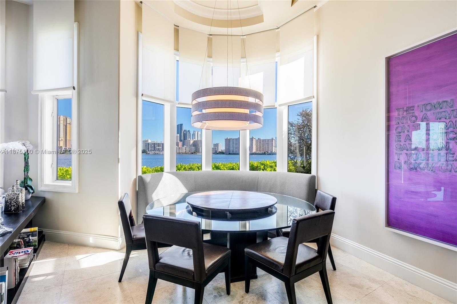 Small Image of 4042 ISLAND ESTATES DR, Aventura Number 13
